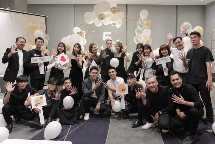 Sơn Tùng M-TP với phong cách thời trang cá tính