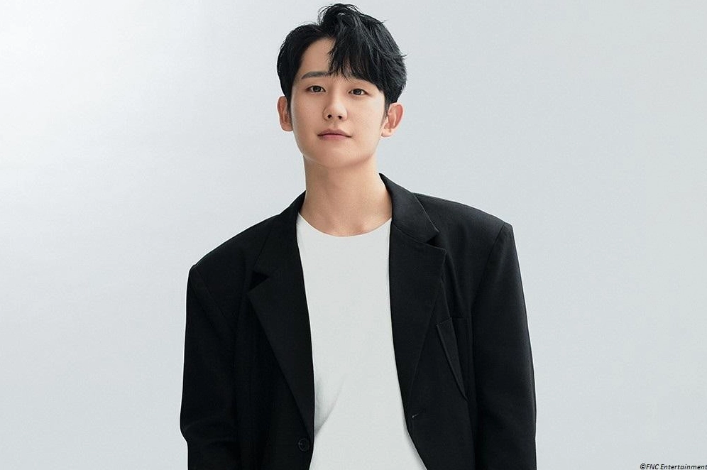 Vẻ ngoài điển trai và thu hút của nam diễn viên Jung Hae-in