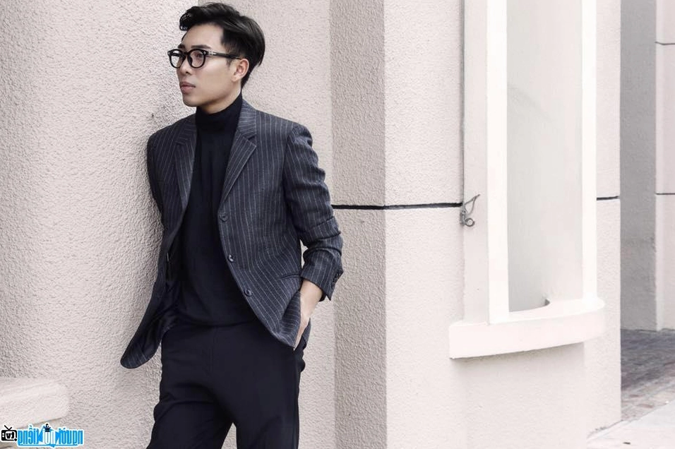 Ảnh của Hoàng Ku - Stylist sinh tại Hà Nội, Việt Nam