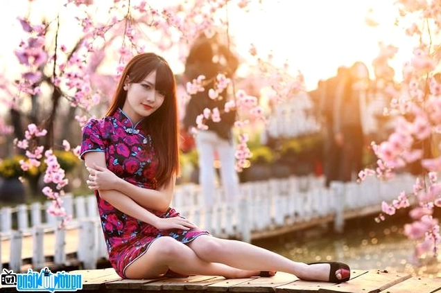 Ca sĩ Hường Hana trong MV mới - một khía cạnh khác của sự nghiệp