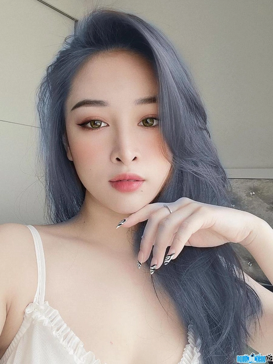 Cận cảnh nhan sắc xinh đẹp của Vũ Thị Ngọc Khánh