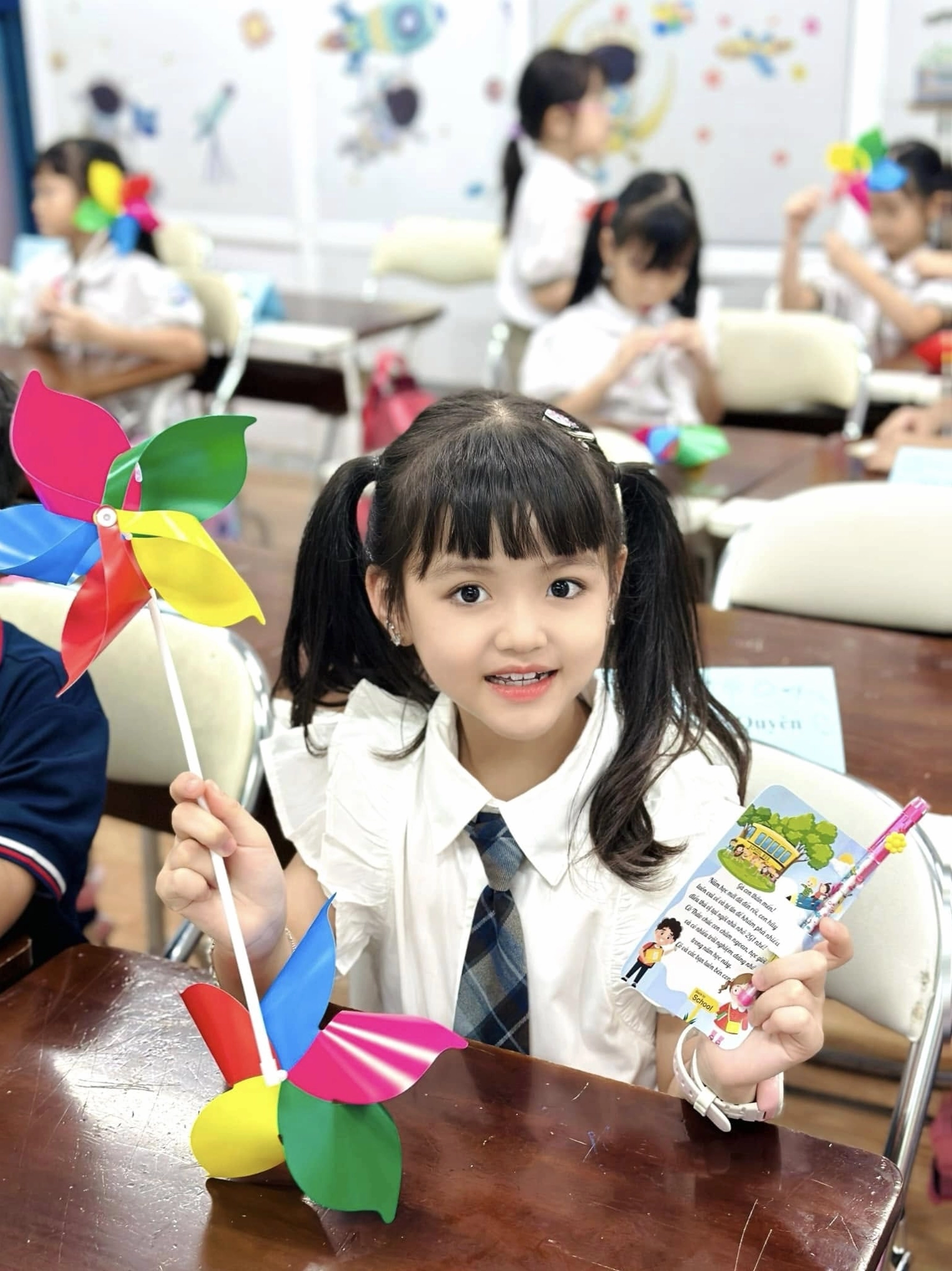 Cherry An Nhiên - mẫu nhí đa tài