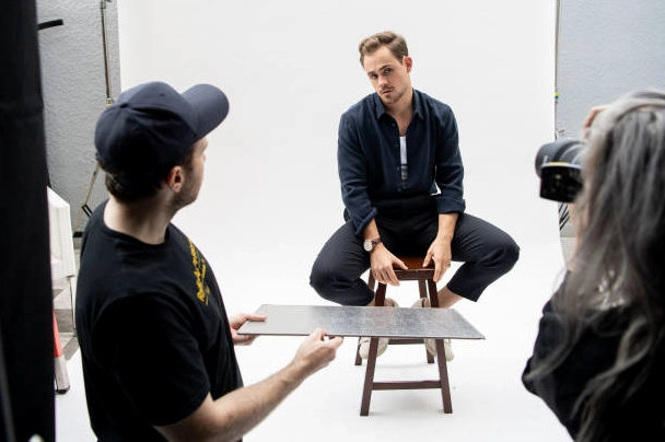 Dacre Montgomery tại buổi họp báo Stranger Things mùa 3