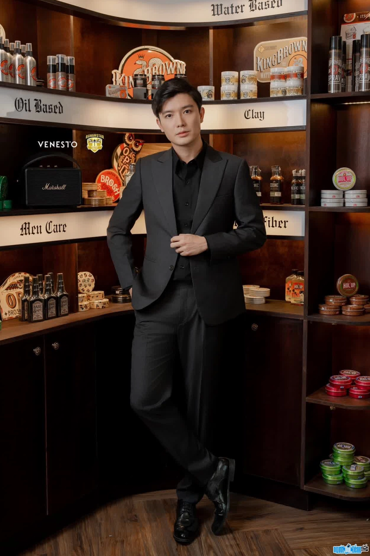 Diễn viên Bi Max điển trai đa tài