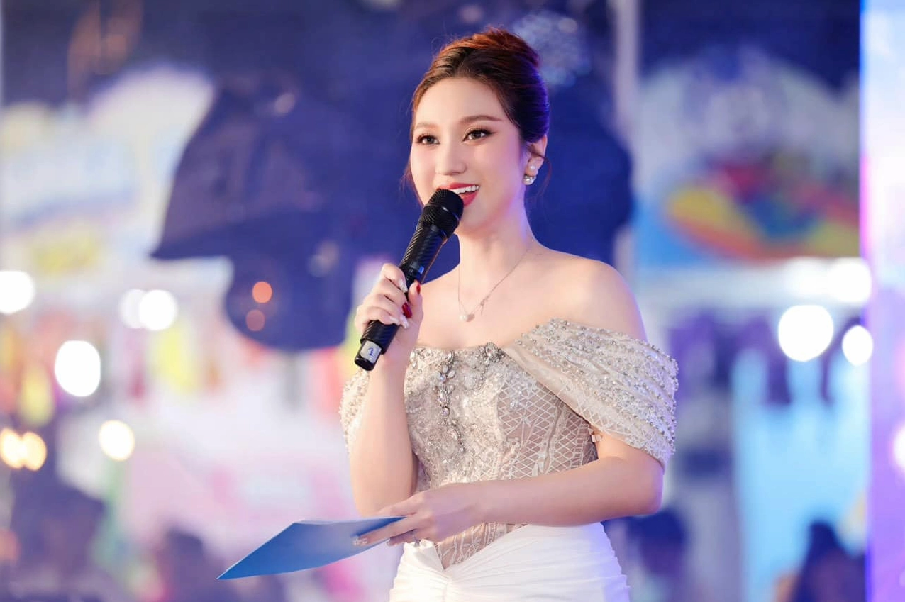 Hình ảnh Cao Mỹ Kim thời điểm đối mặt với biến cố cá nhân