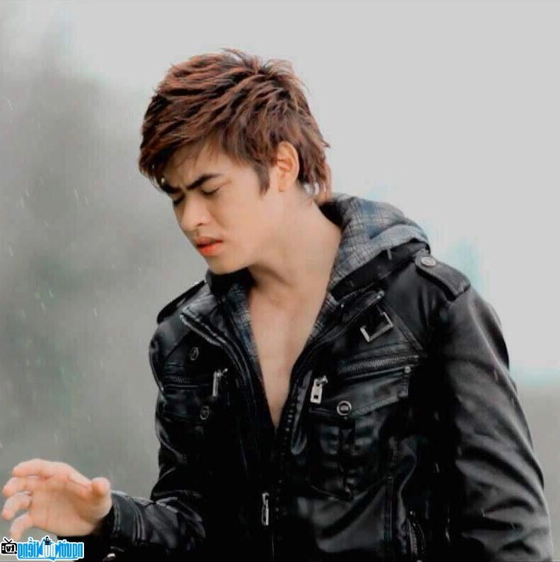 Hình ảnh mới nhất về Ca sĩ Lưu Hưng