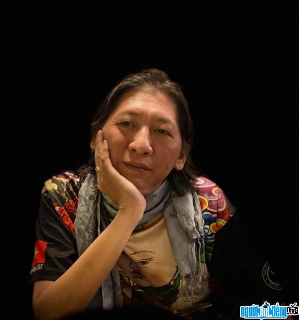 Hình ảnh nhà báo Hà Quang Minh