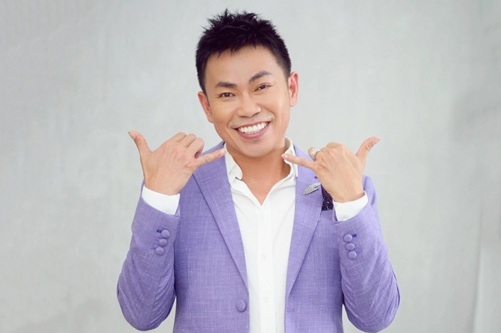 Hoài Tâm: Từ diễn viên tay ngang đến danh hài đắt show nhất nhì hải ngoại, bị đồn yêu Việt Hương - Hình 1