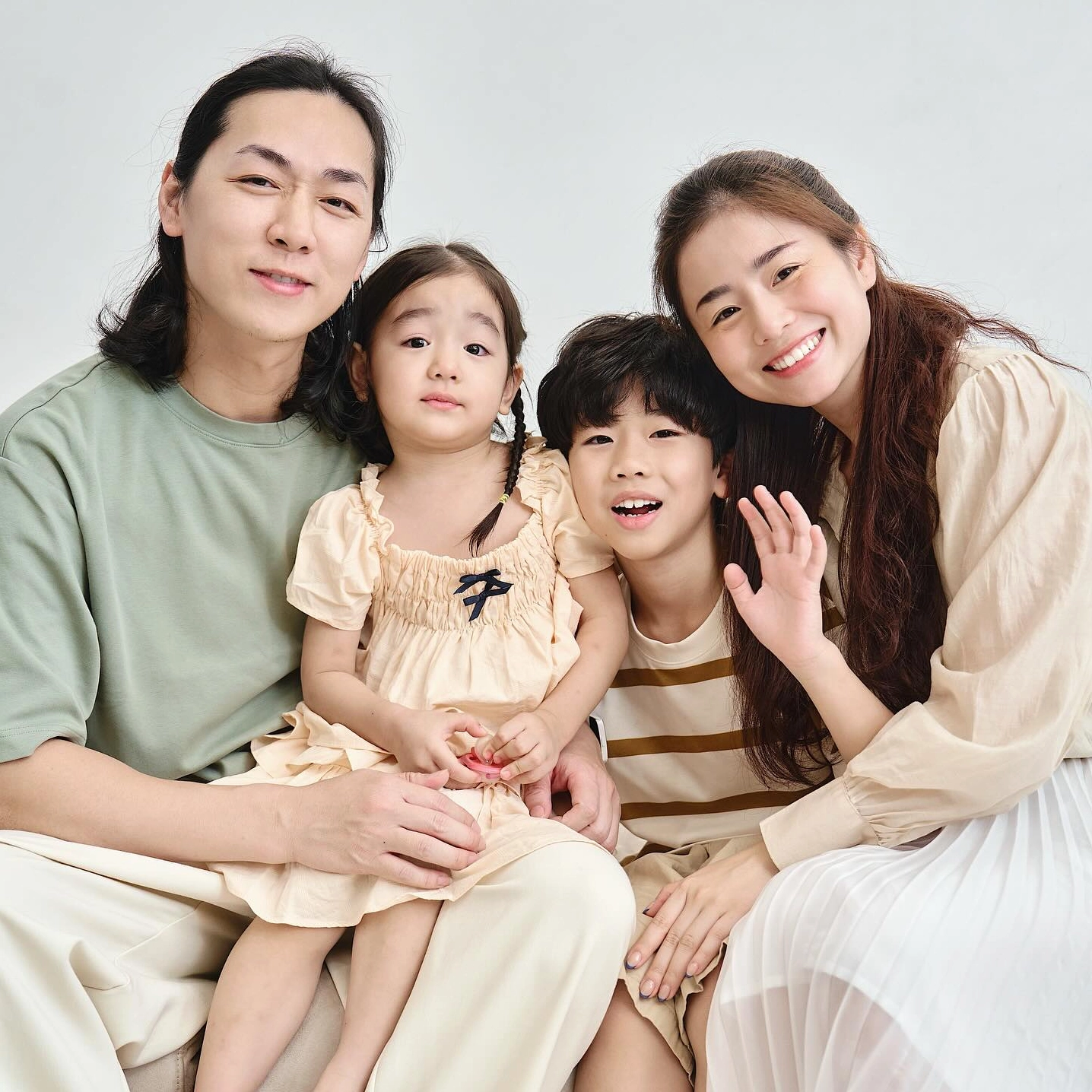 Nam Thương và con trai