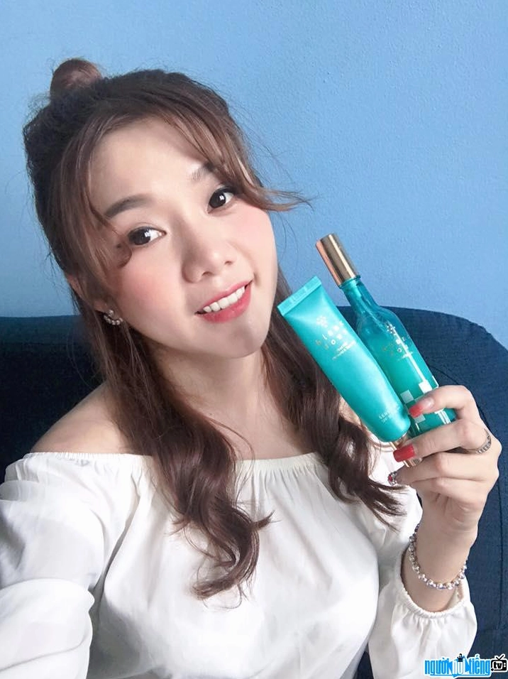 Suri Kim là diễn viên của nhóm hài FAPtv