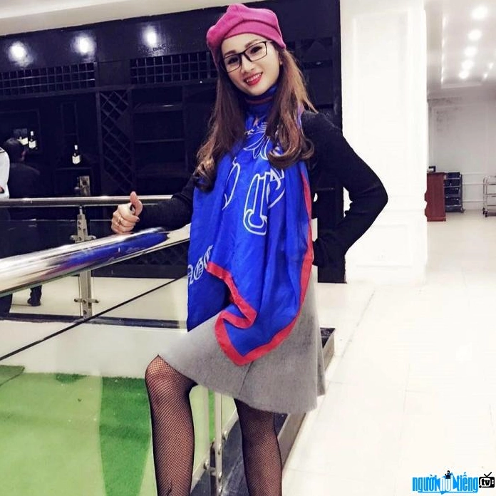Vẻ đẹp khó ngờ của hiện tượng mạng ngoài 40 tuổi Đào Lan Hương (Hương Bella)